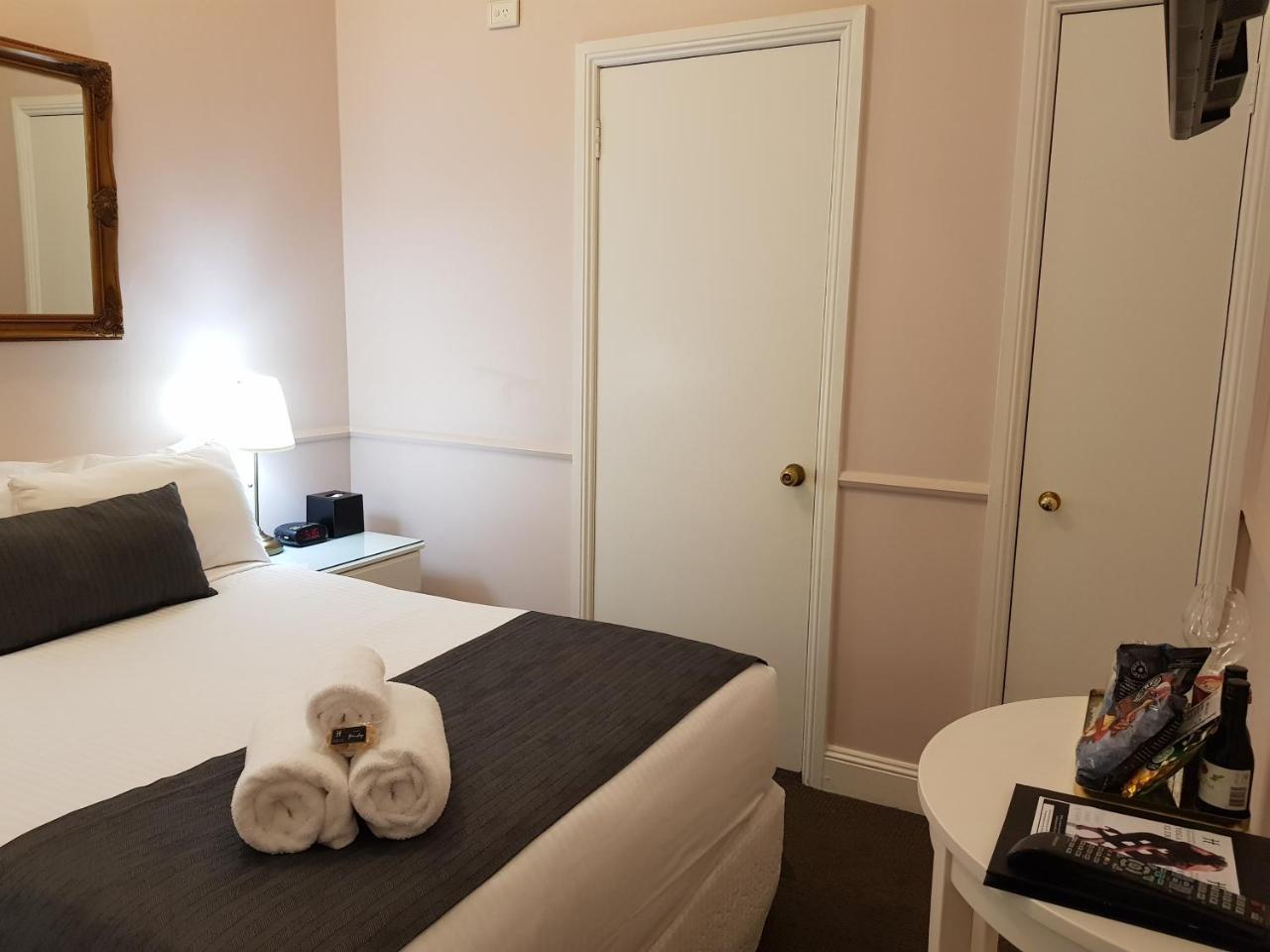 The Hughenden Boutique Hotel Сидней Экстерьер фото